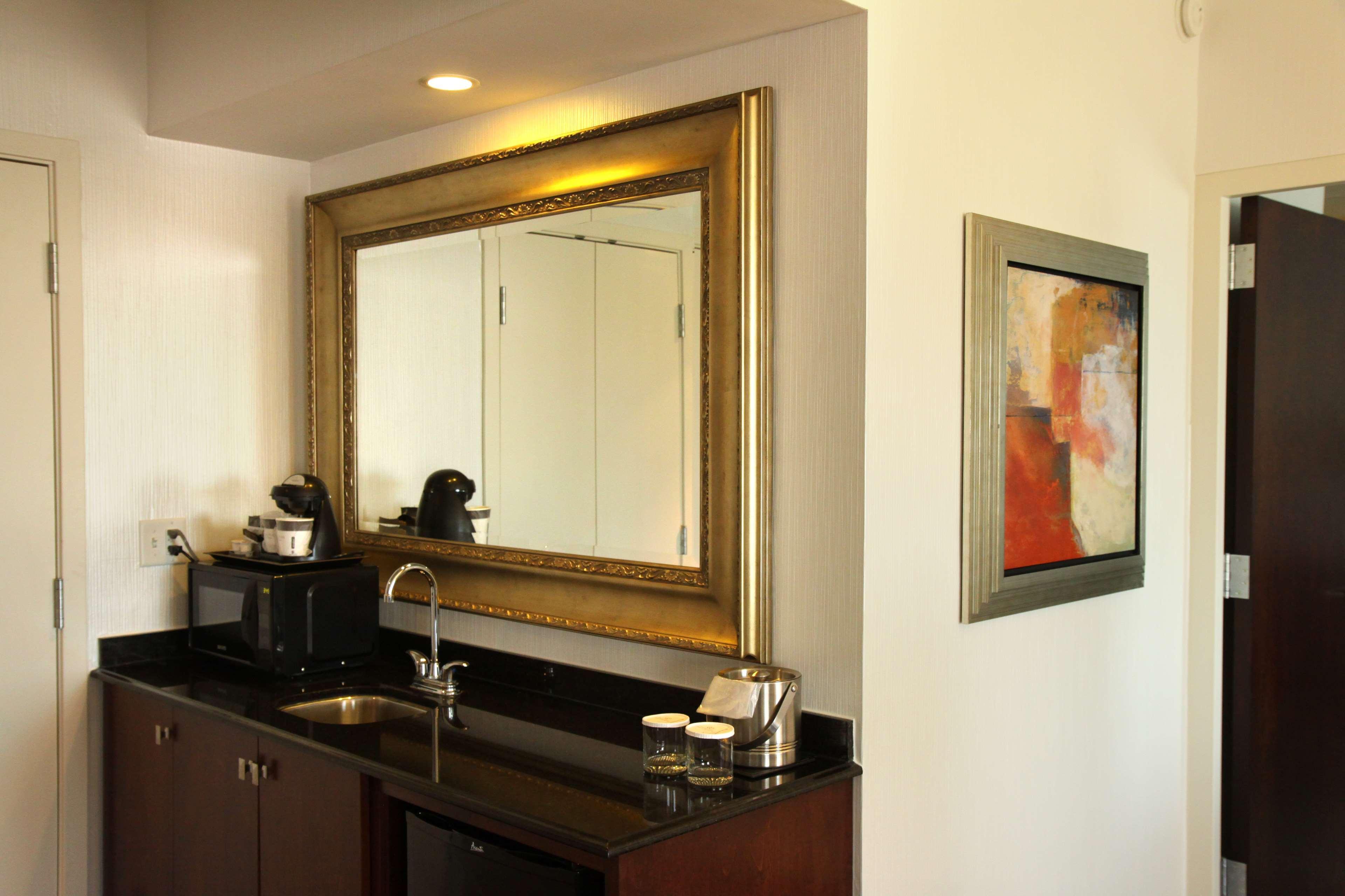 Doubletree By Hilton Rochester - Mayo Clinic Area Room photo