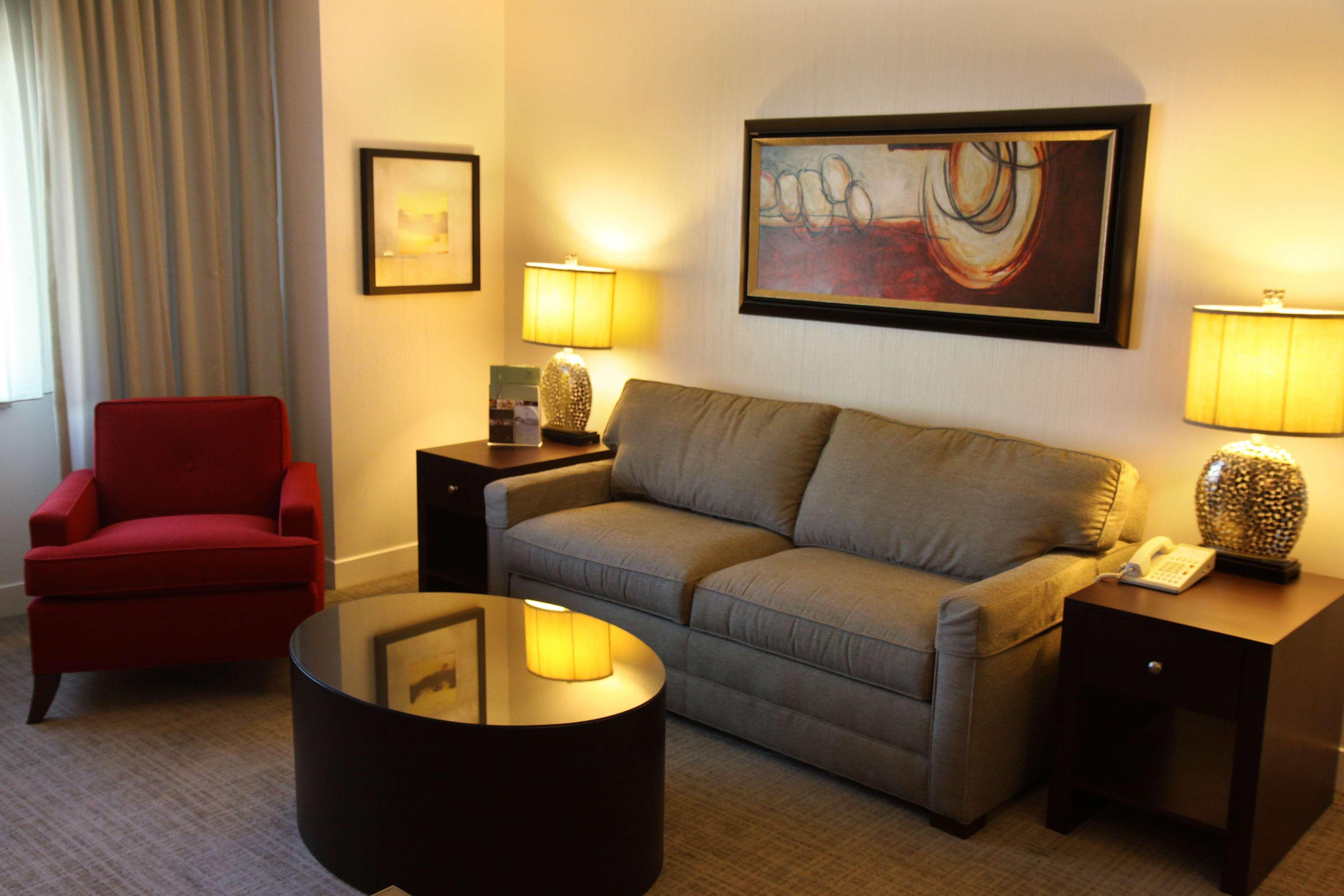 Doubletree By Hilton Rochester - Mayo Clinic Area Exterior photo